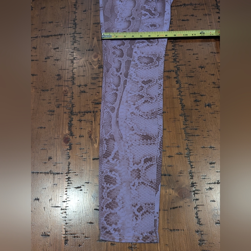 Versace 29W Python Snake Print Pants - Picture 14 of 14